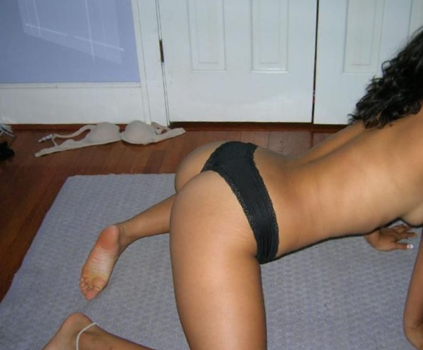 Little latina looking for some action